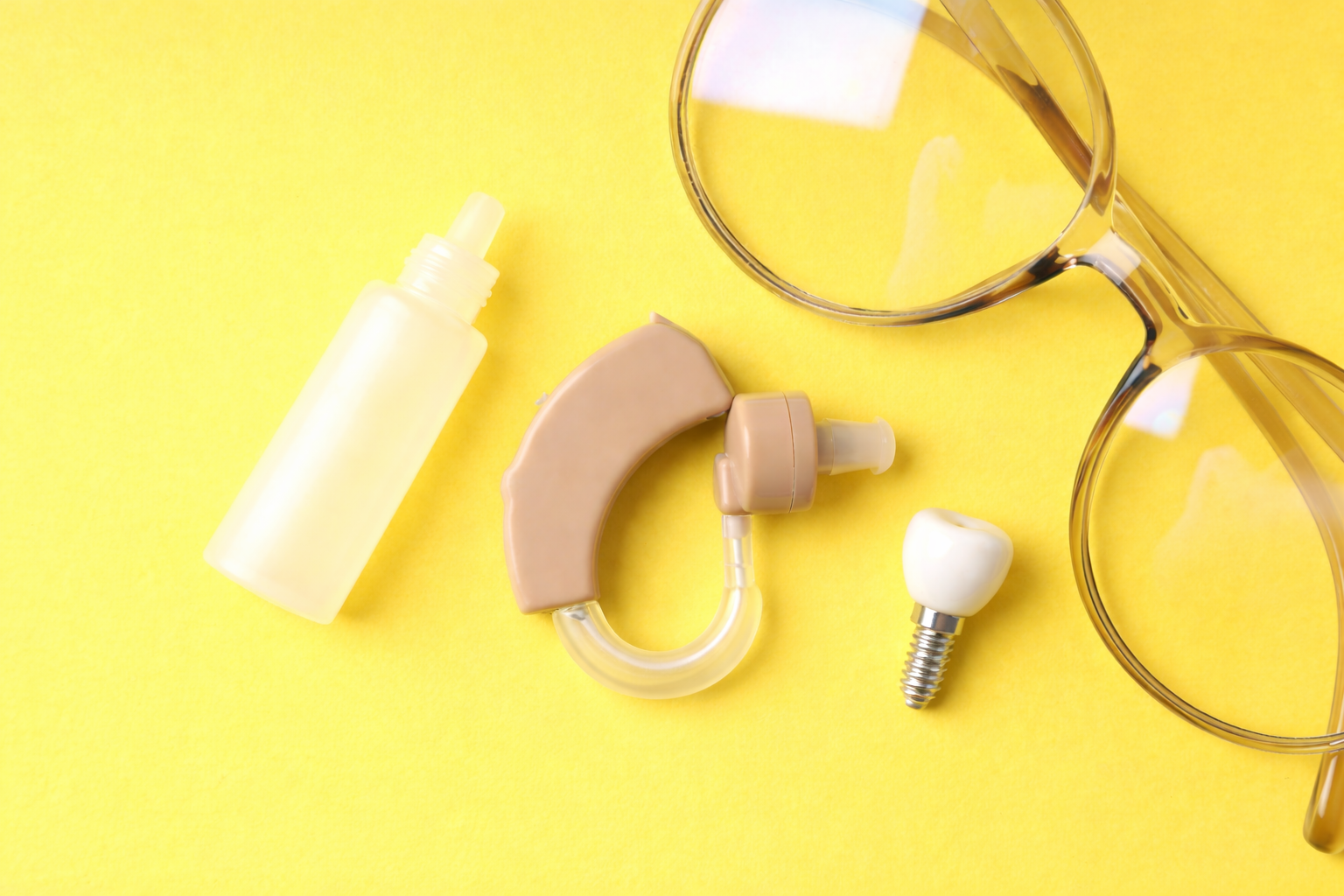 100% Santé pour les seniors : lunettes, dentaires, appareils auditifs remboursés 