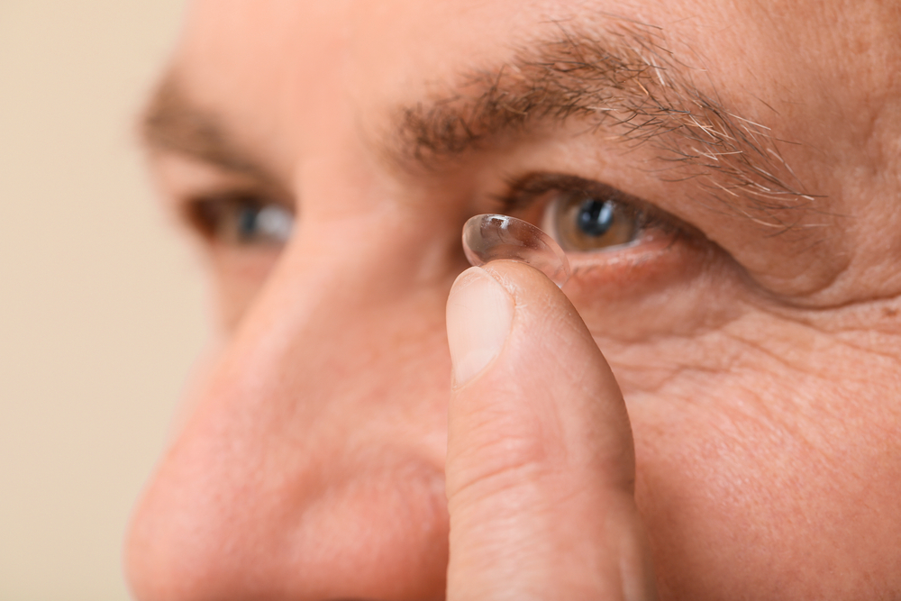 Remboursement des lentilles : conditions et solutions pour alléger le coût